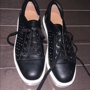 Paolo Black/ White Sneakers Size 5